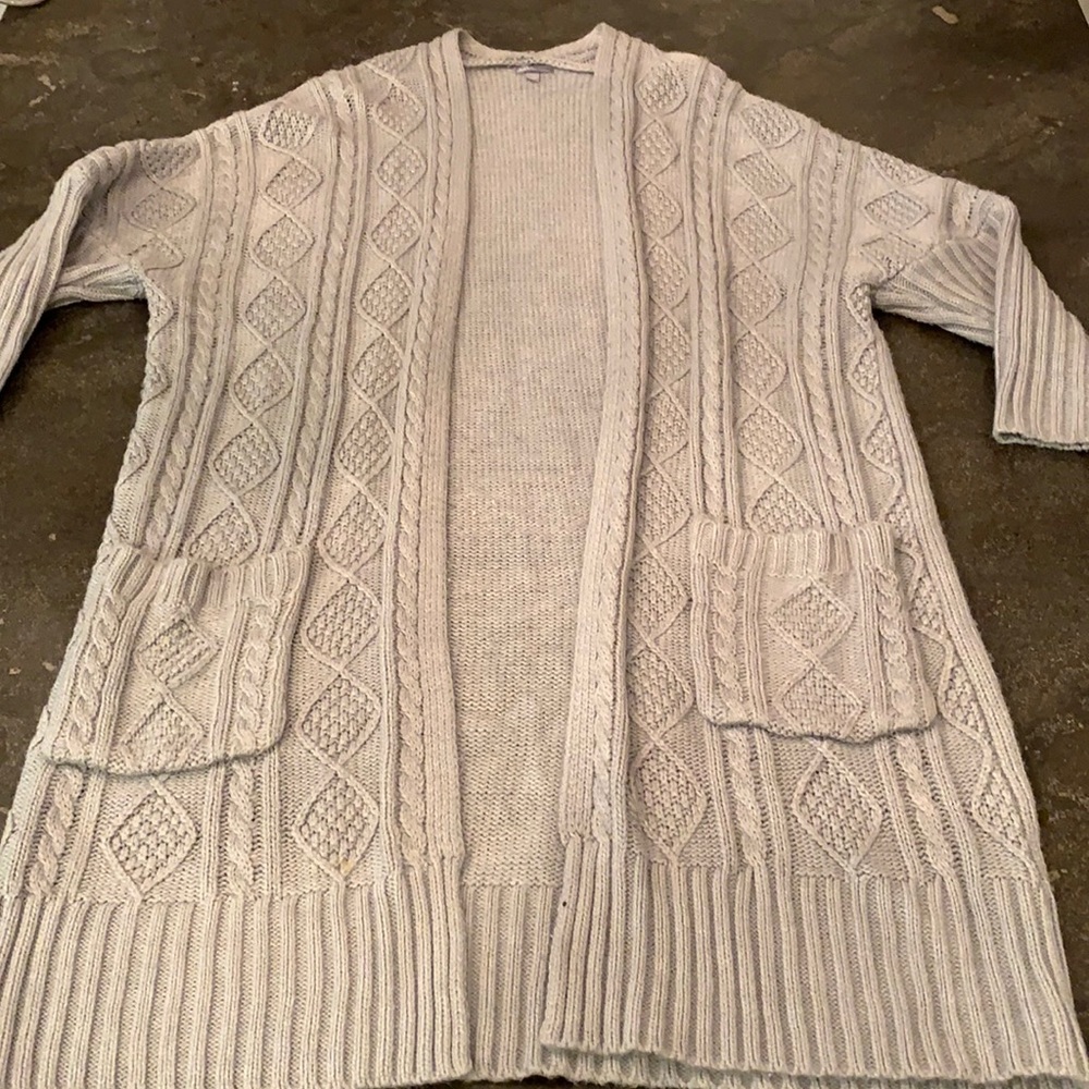 Charlotte Russe Women’s Small Gray Short Sleeve Cardigan